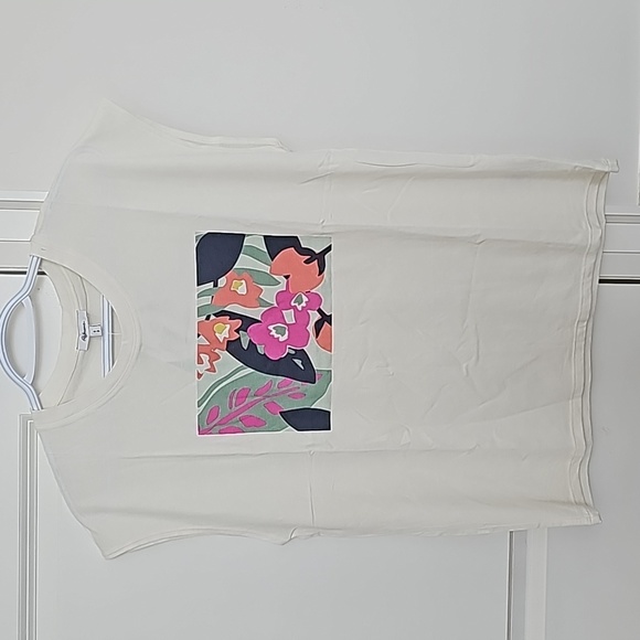 Women's Printed Extended Cap Sleeve - Picture 1 of 8